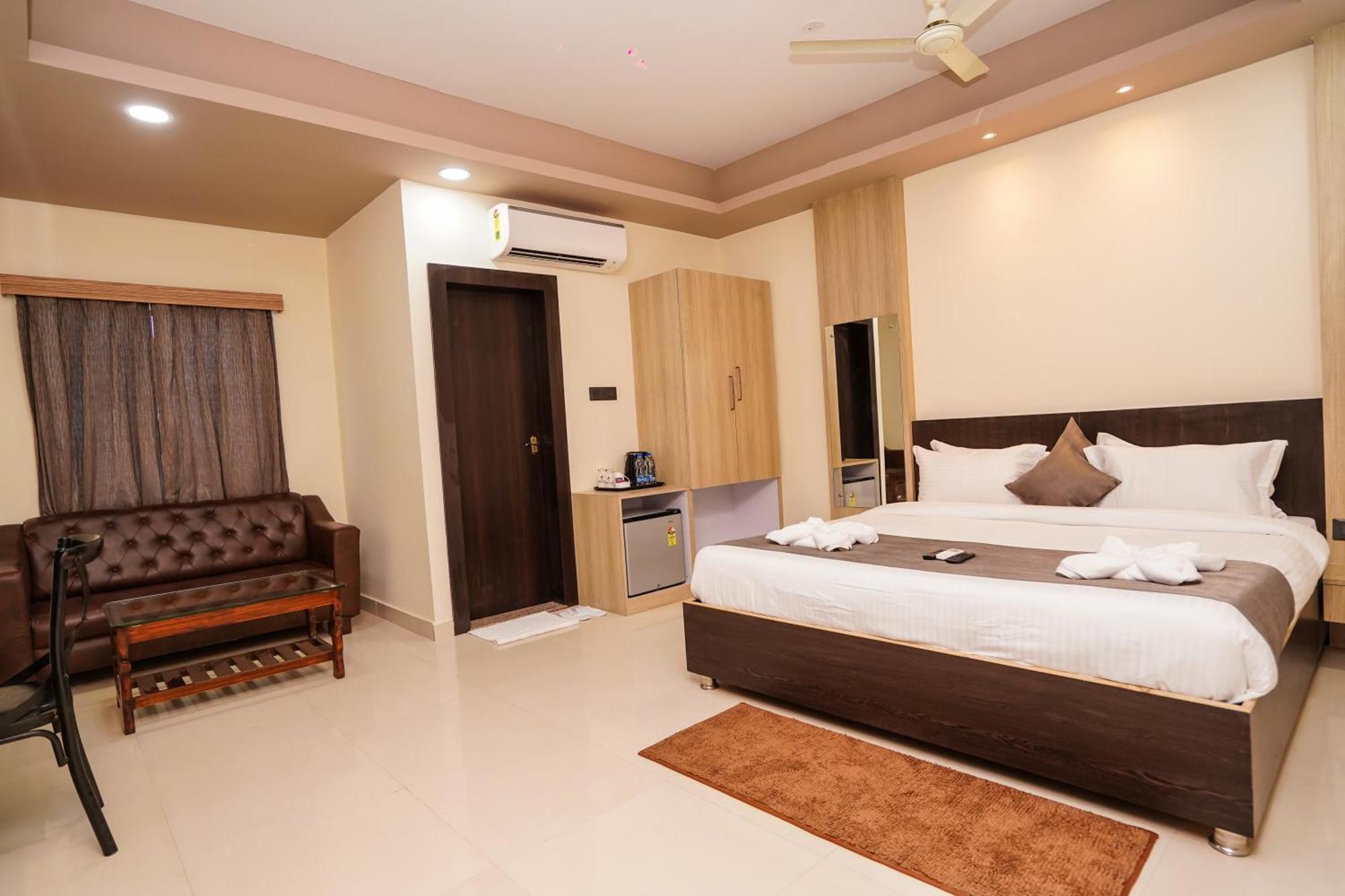 Hotel Middleton Nxt 布巴内什瓦尔 外观 照片