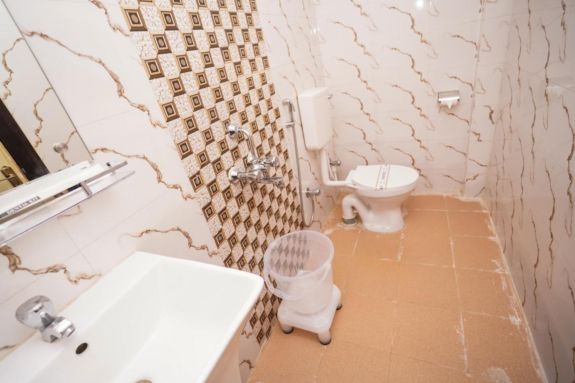 Hotel Middleton Nxt 布巴内什瓦尔 外观 照片